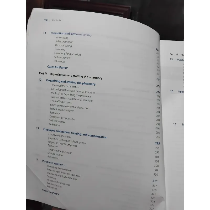 Essentials of Pharmacy Management  969990