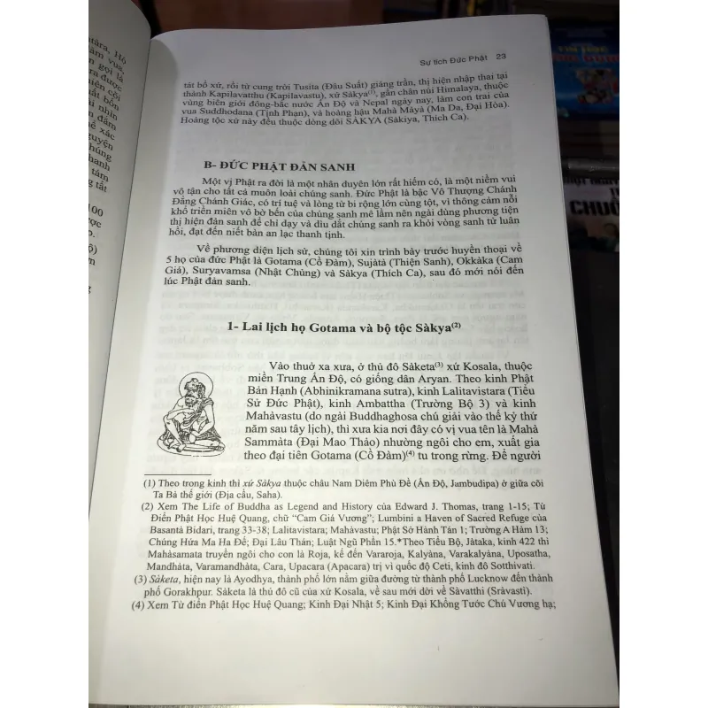 Sự tích Đức Phật Thích Ca - Trần Hữu Danh 974182