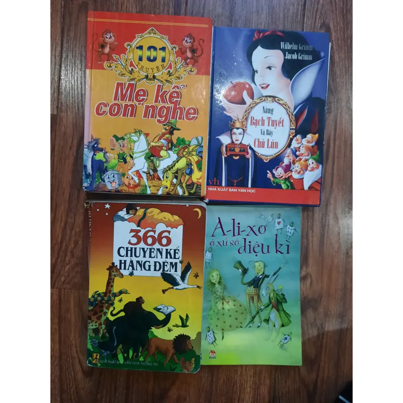 Tuyển tập truyện kể hàng đêm (4 cuốn) 1030621