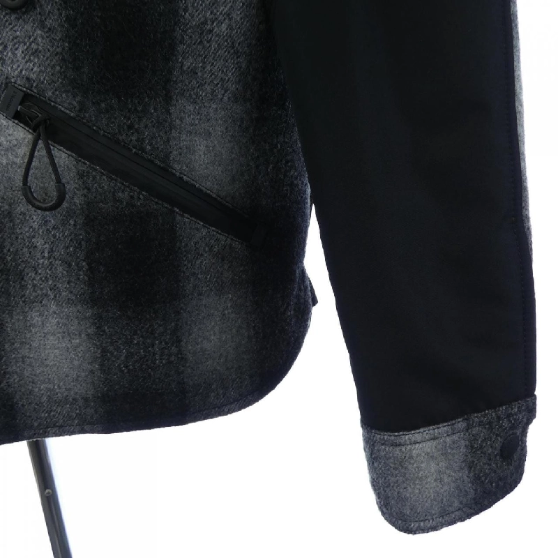 MONCLER GRENOBLE TUX Áo khoác lông - Hàng hiệu Chính hãng 895043