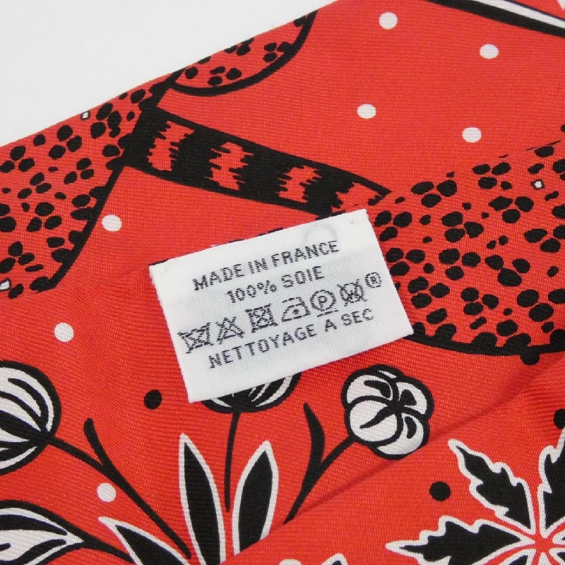Khăn quàng cổ LES LEOPARDS của Hermès 062953S 623515