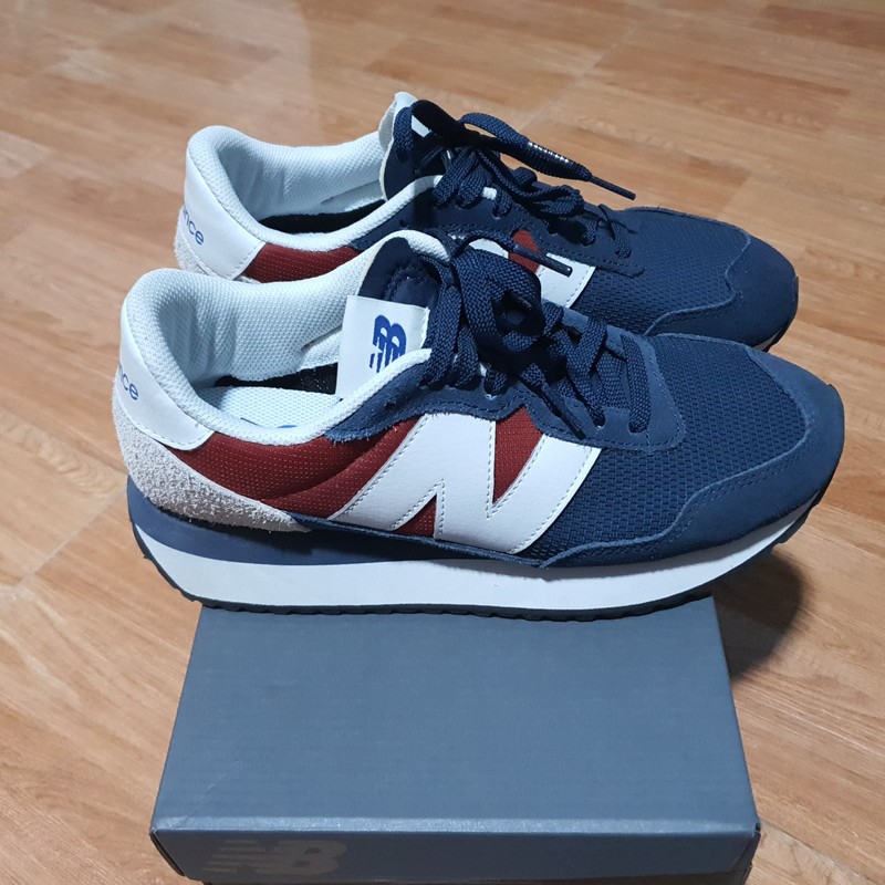 Giày New Balance 237. Nam. màu Navy. Made in Viet Nam. Mới đi 2 lần. 148001