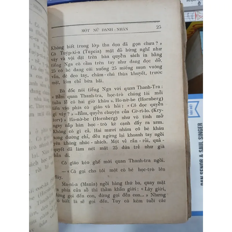 MỘT NỮ DANH NHÂN - LAN TÚ, LÊ DOÃN VỸ  728493