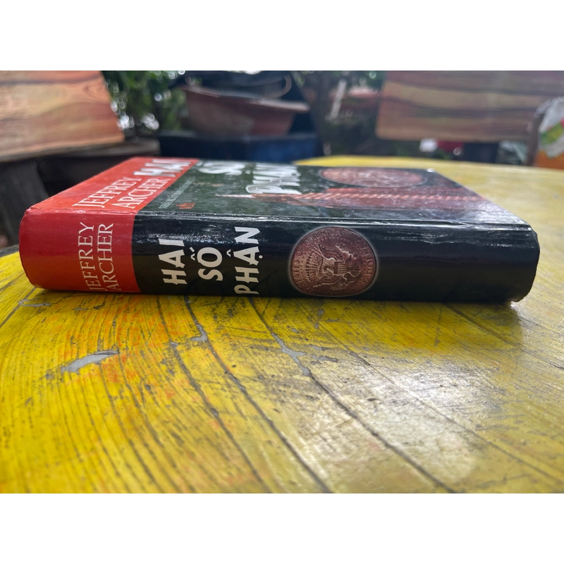 HAI SỐ PHẬN- Jeffrey Archer 538647