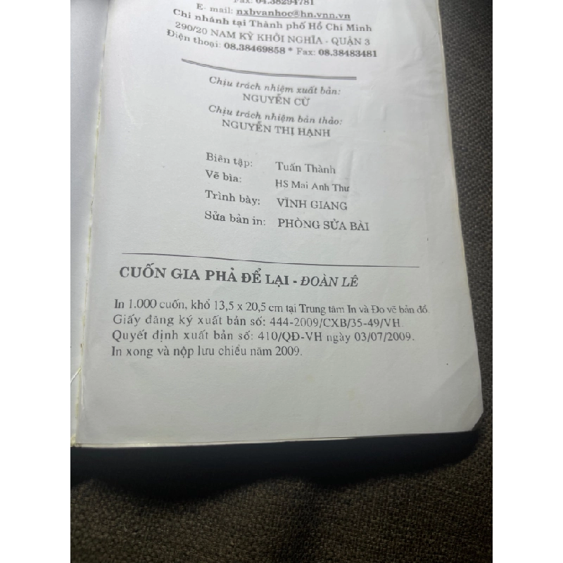 Cuốn gia phả để lại Đoàn Lê 2009 mới 70% cong bìa bẩn nhẹ HPB0805 văn học VN 459520