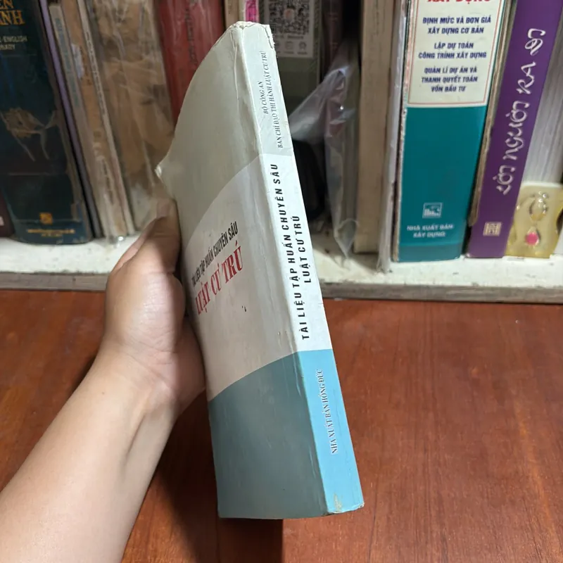 II Pháp Lý: Tài Liệu Tập Huấn Chuyên Sâu Luật Cư Trú - 2008 1002174