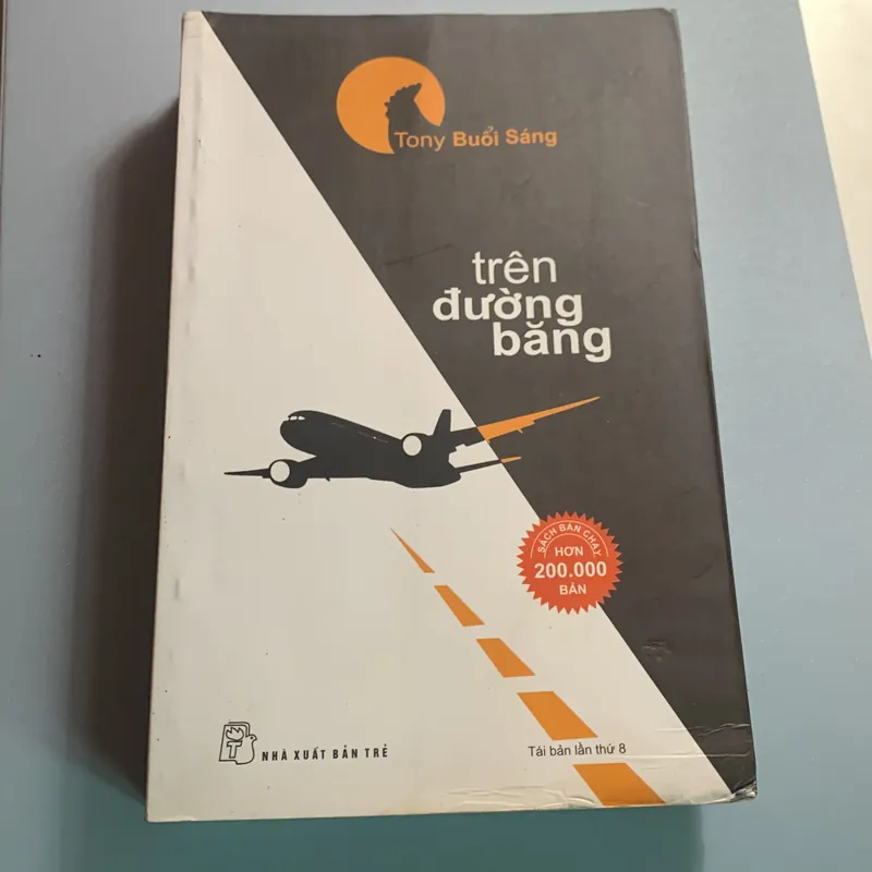 Trên Đường Băng 740709