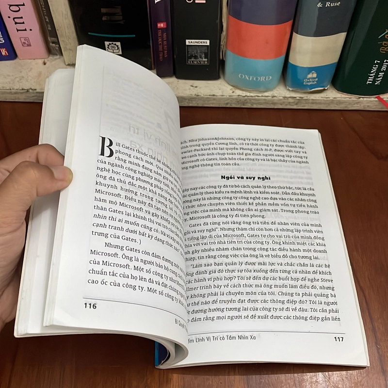 II Sách Kỹ Năng: 10 Bí Quyết Thành Công Của Bill Gates - DES DEARLOVE - 2006 545090