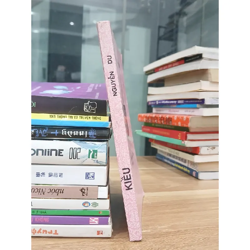 Truyện Kiều Nguyễn Du- Bùi Kỷ và Trần Trọng Kim 599762