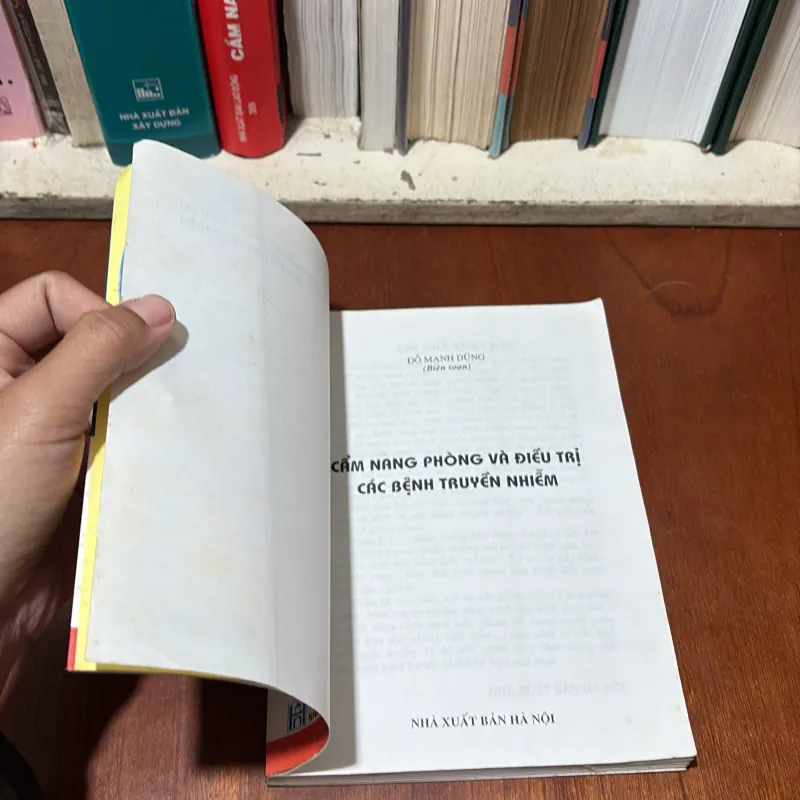 II Sức Khoẻ: Cẩm Nang Phòng Và Điều Trị Các Bệnh Truyền Nhiễm - Đỗ Mạnh Dũng - 2006 748193