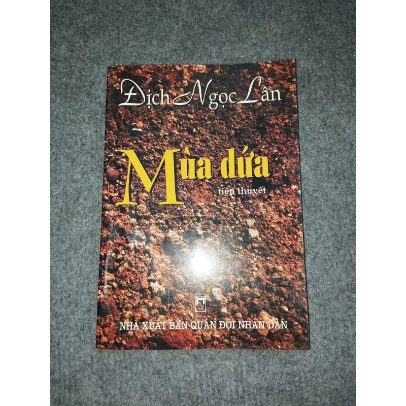 MÙA DỨA - ĐỊCH NGỌC LÂN 588793