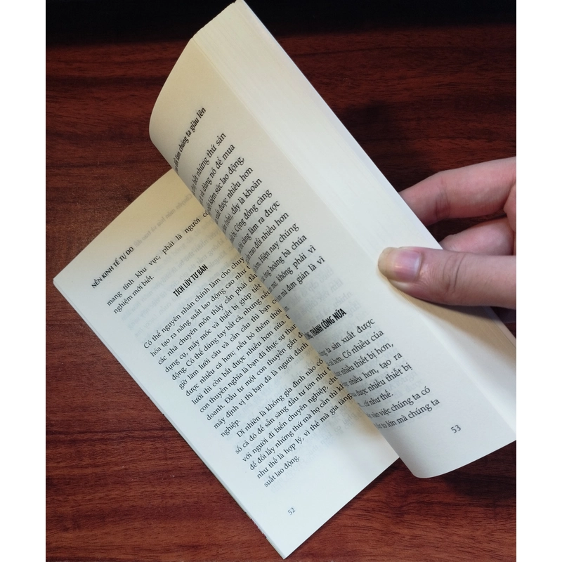 Nền kinh tế tự do - Eamonn Butler siêu mới 533586