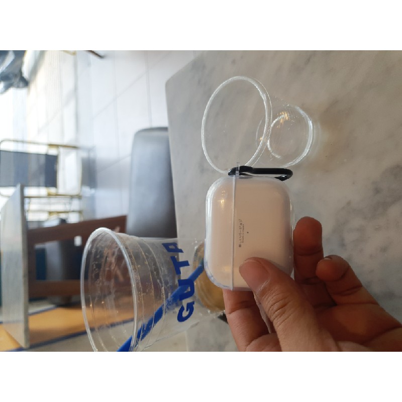 Cần bán Airpods pro gen 2, pin trâu , sạc k dây 15704