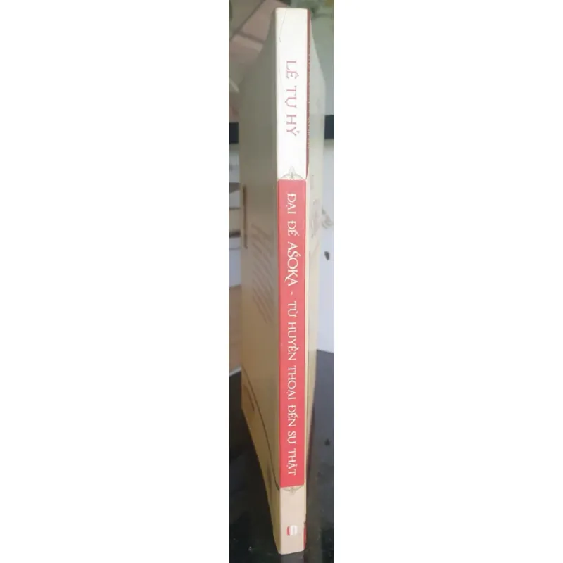 Đại Đế ASOKA - Từ Huyền Thoại Đến Sự Thật 694185