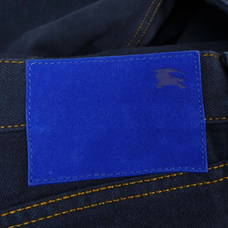 Quần jeans BURBERRY - Hàng hiệu Authentic 900399