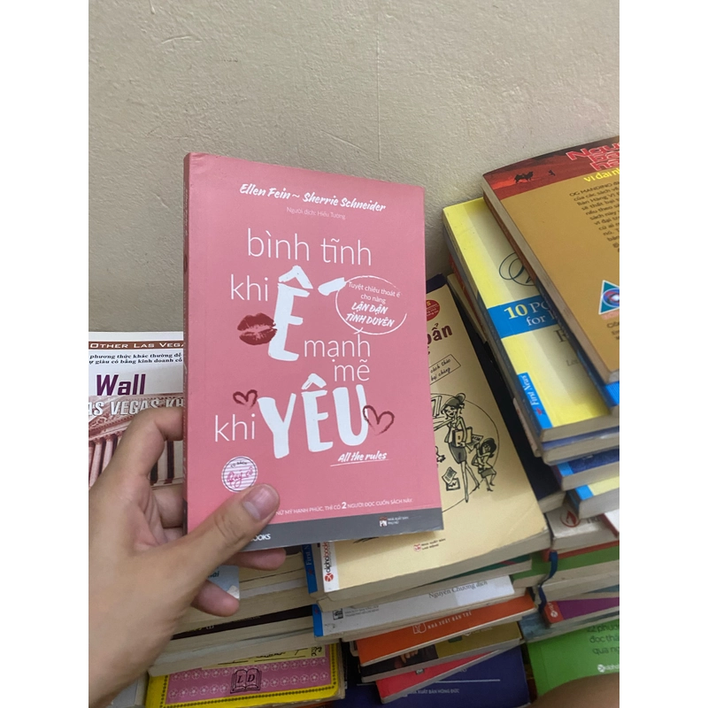 Sách bình tĩnh khi ế mạnh mẽ khi yêu 312181