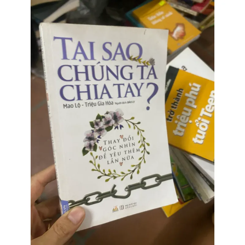 Sách Tại sao chúng ta chỉ tay 311899