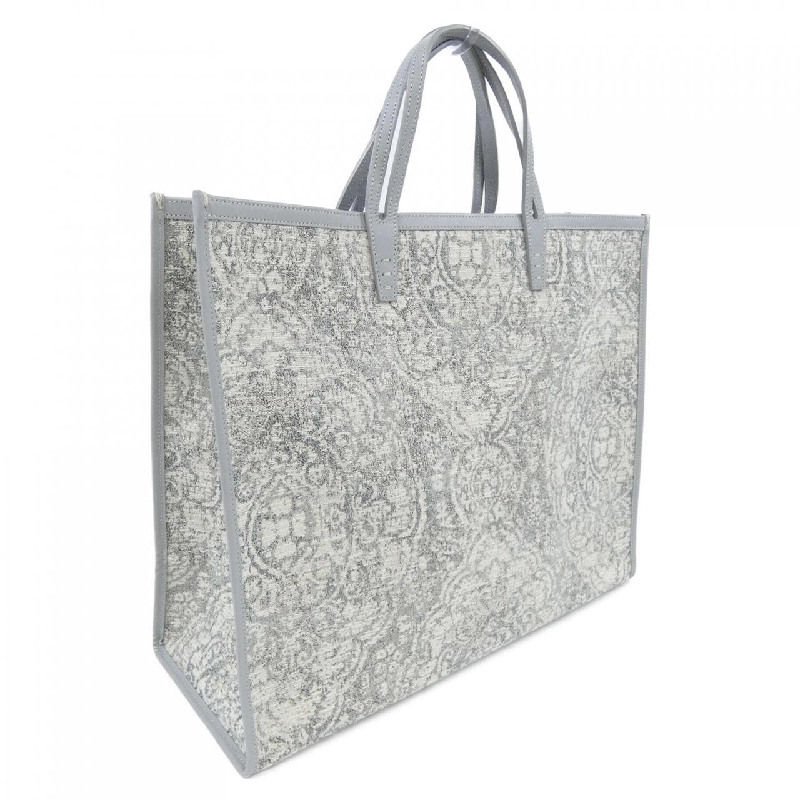 A VACATION BAG 657721