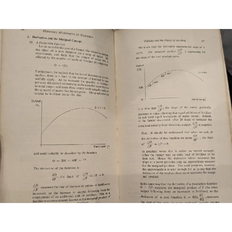 Elementary mathematics for economists - Caroline Dinwidy 720482