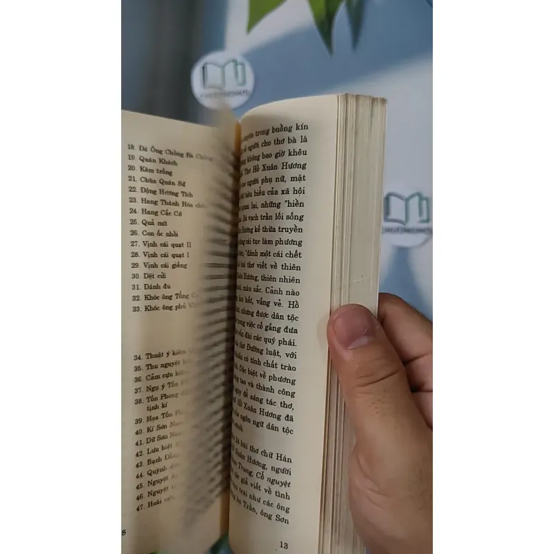 Hồ Xuân Hương - Tác giả và tác phẩm văn học dành cho học sinh tham khảo - Nguyễn Bích Thuận biên soạn 798327