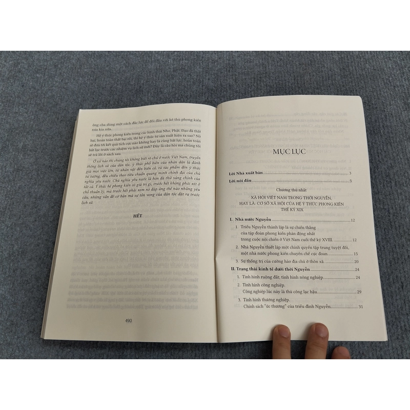 SỰ PHÁT TRIỂN CỦA TƯ TƯỞNG Ở VIỆT NAM TỪ THẾ KỶ XIX ĐẾN CÁCH MẠNG THÁNG TÁM 504747