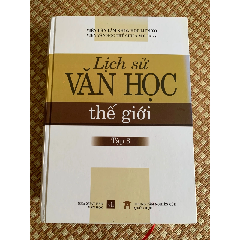 Lịch sử văn học thế giới (tập 3) Sách nguyên seal mới 90%. NxB Văn Học năm 2014, khổ to,bìa cứng dày 1292 trang.Tác giả : Nhiều tác giả- STB3005- Văn Học 351654