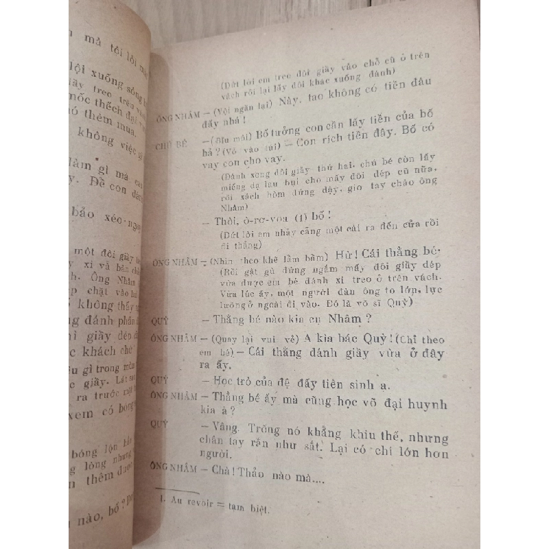 Cô hàng rau - Học Phi 547101