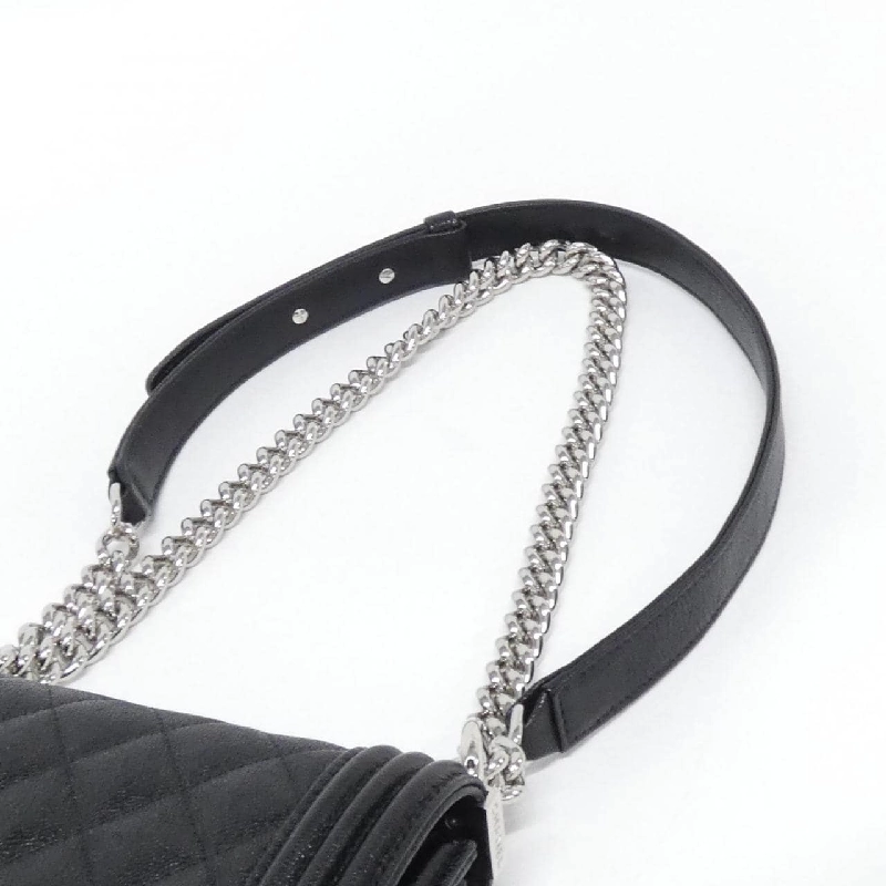 Túi xách vai Boy Chanel AS0130 608252