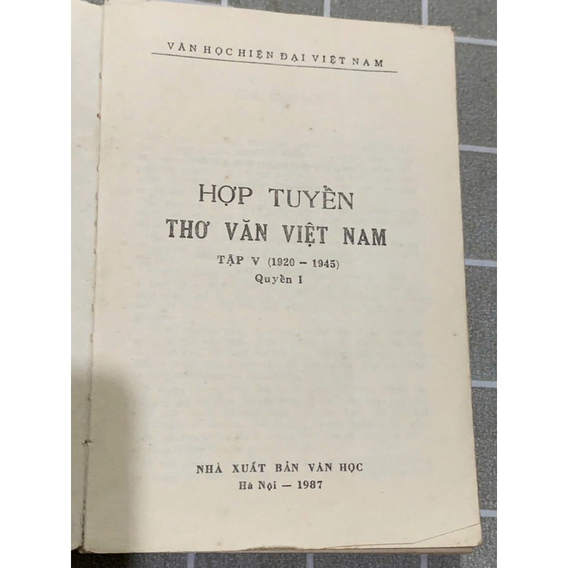 HỢP TUYỂN VĂN HỌC VIỆT NAM 1920-1945 545414