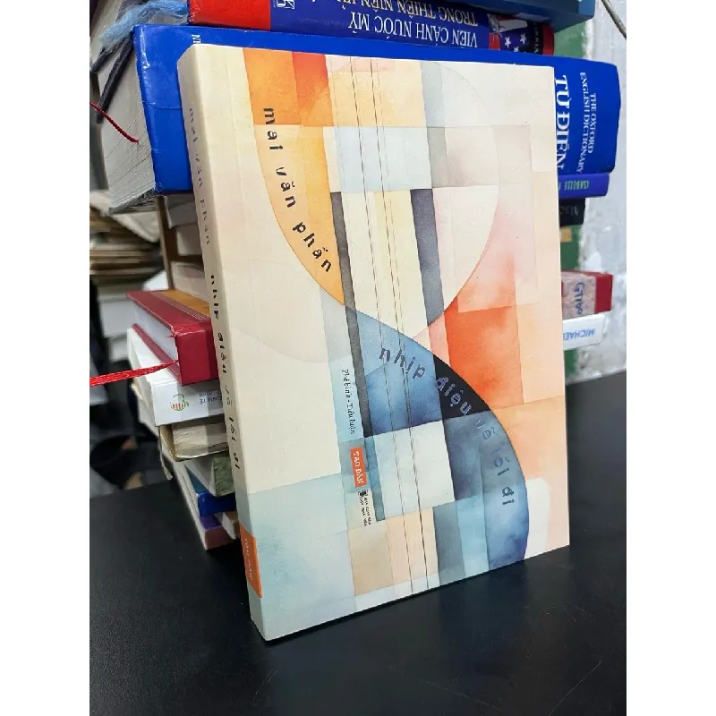 Nhịp điệu vẽ lối đi - Mai Văn Phấn 700867