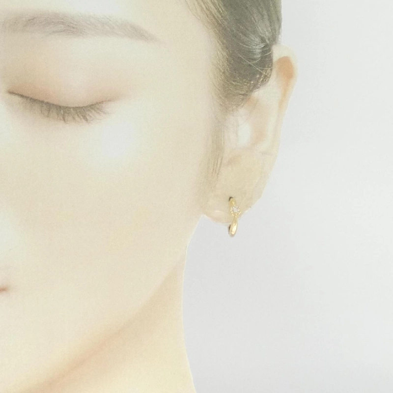 K18YG Bông tai kim cương 0.2CT - Hàng hiệu Chính hãng 875074