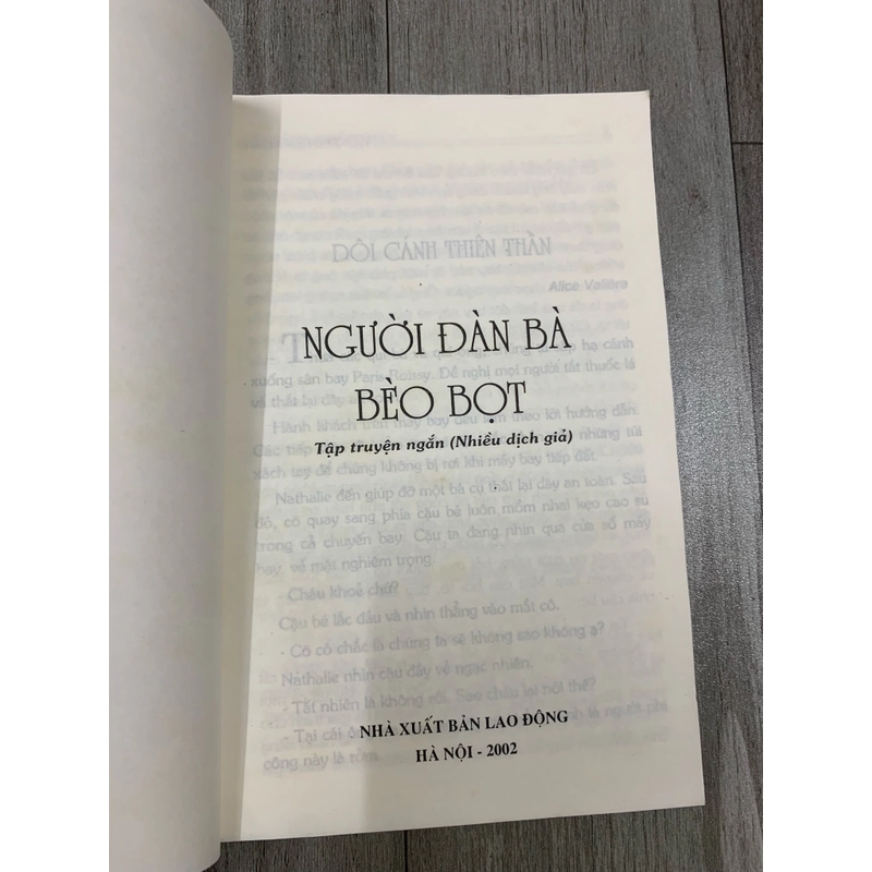 Người đàn bà bèo bọt. 1a4 509054