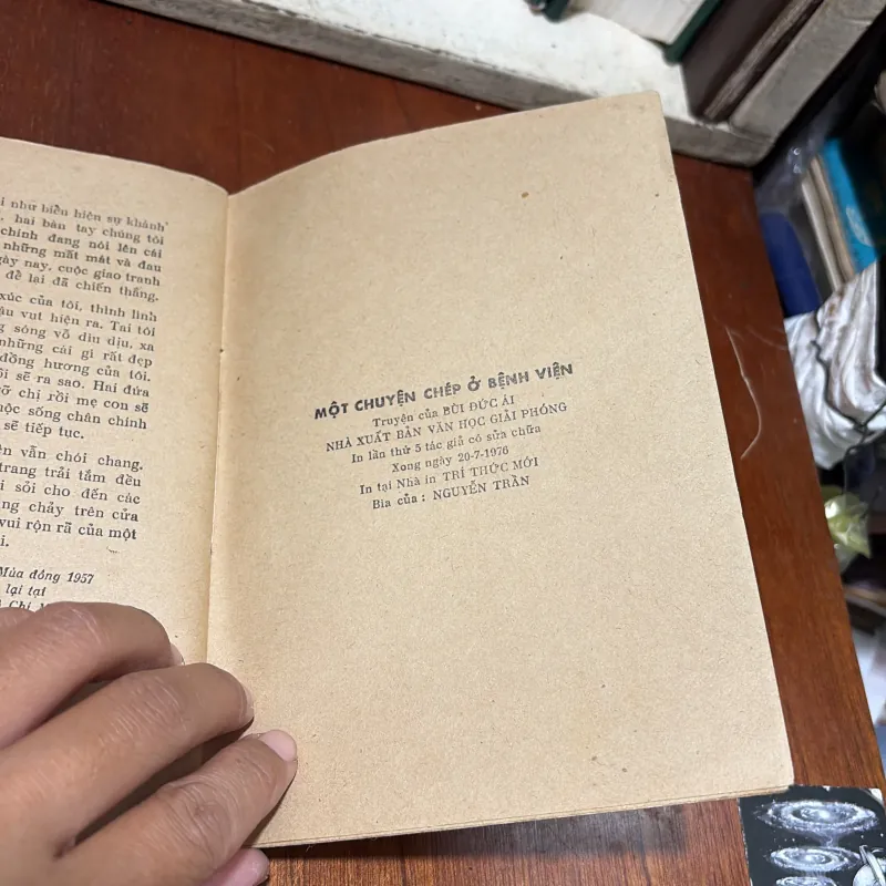 II Sách Xưa: Một Truyện Chép Ở Bệnh Viện (Văn Học Giải Phóng) - Bùi Đức Ái - 1976 750945