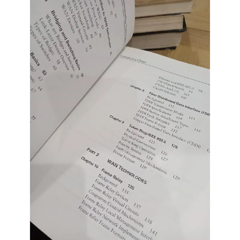 Internetworking technologies handbook - M. Ford, H. K. Lew, S. Spanier, T. Stevenson 605017