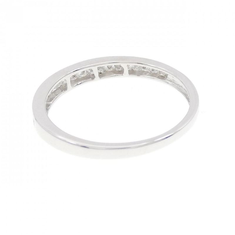 Nhẫn kim cương K18WG 0.25CT 670031