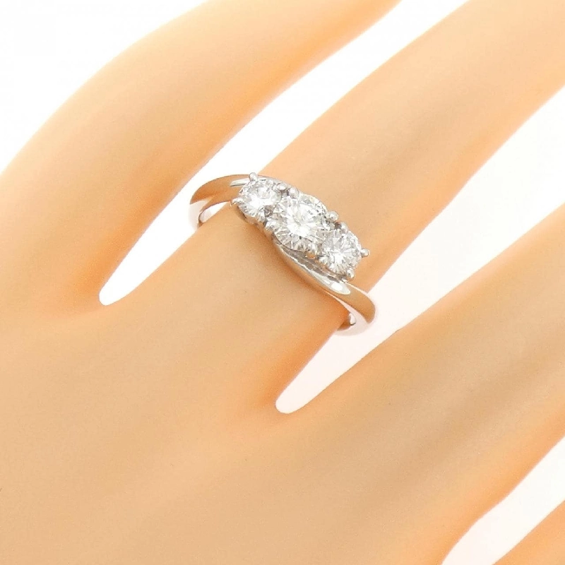 Nhẫn kim cương PT900 0.760CT - Hàng hiệu Authentic 852817