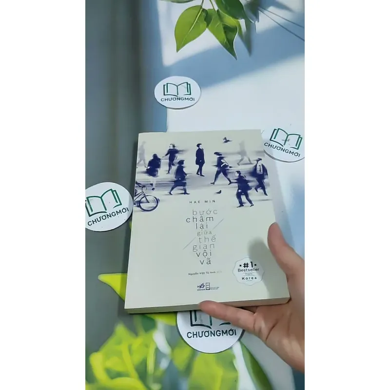 Bước Chậm Lại Giữa Thế Gian Vội Vã 705703