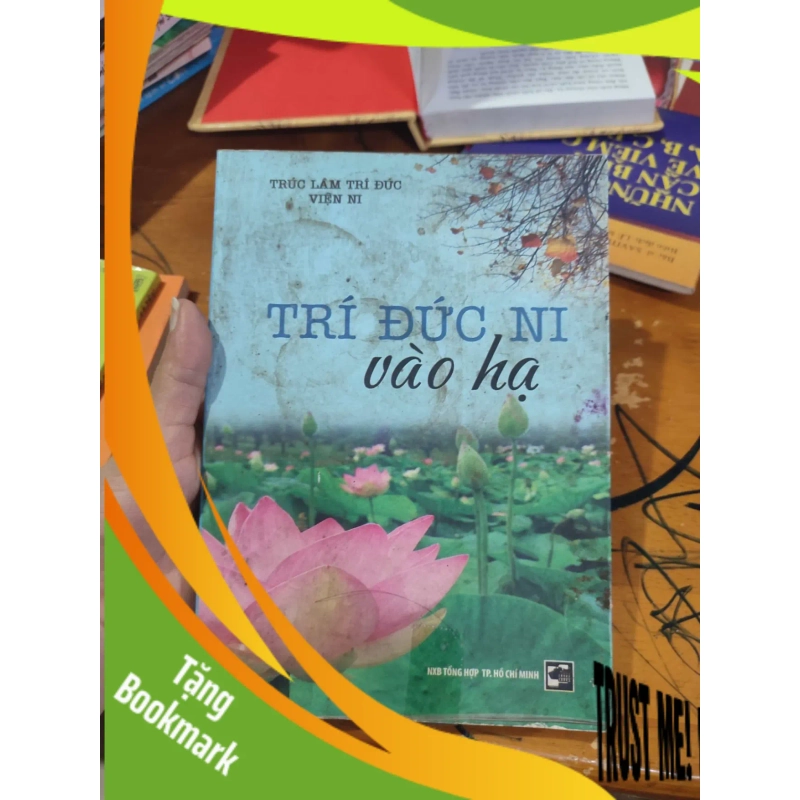 (TẶNG BOOKMARK) Trí Đức Ni vào hạRBK01/03 954530