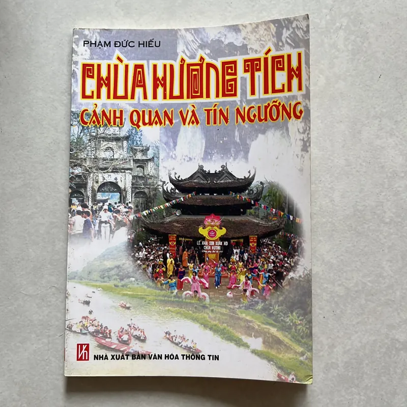 Chùa Hương tích cảnh quan và tín ngưỡng 623442