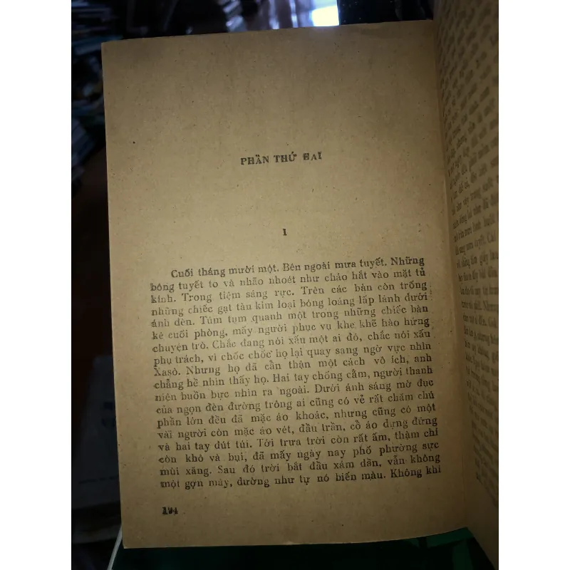 Những con ngựa trắng trong đêm - Paven Veginốp 786644