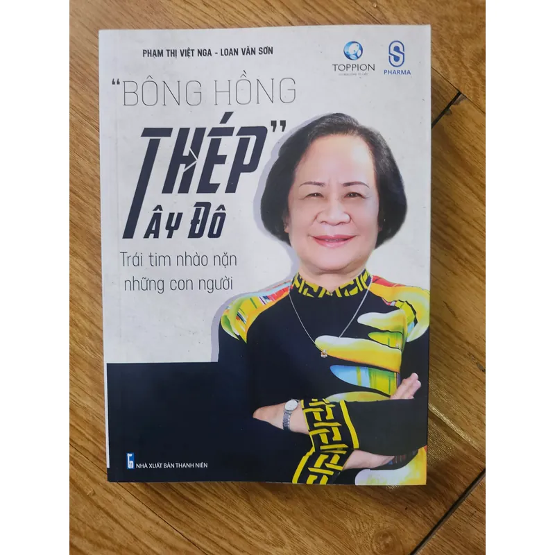 "Bông hồng thép" Tây Đô
 706211