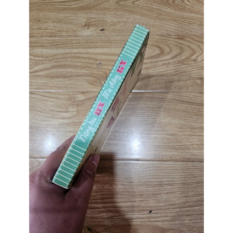 Nàng dâu 8x, mẹ chồng 6x 400110
