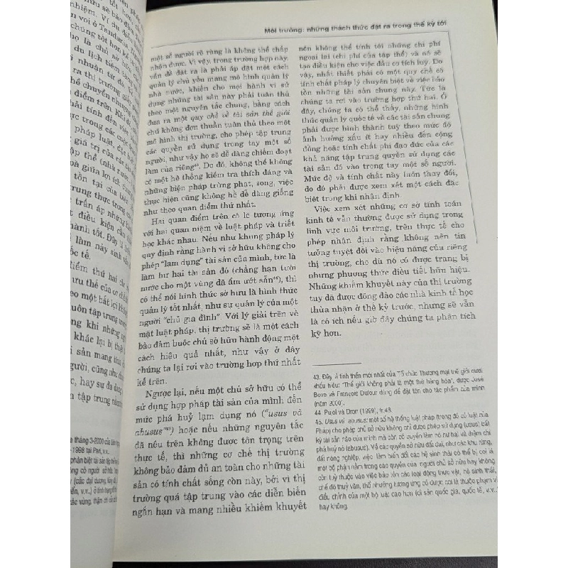 Thế giới toàn cảnh - Thierry de Montbrial và Pierre Jacquet 327419