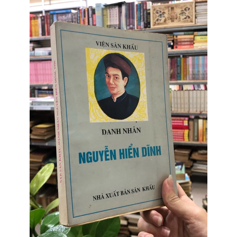 DANH NHÂN NGUYỄN HIỂN DĨNH 355583