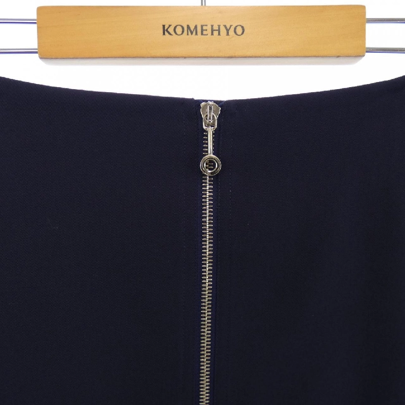 HERMES *17-7305 Váy - Hàng hiệu Authentic 821004