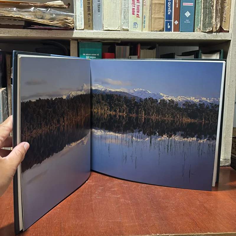 [Sách Tiếng Anh, Bìa Cứng, Cực Lớn, In Màu] - II NEW ZEALAND _ The Essential Landscape 798040