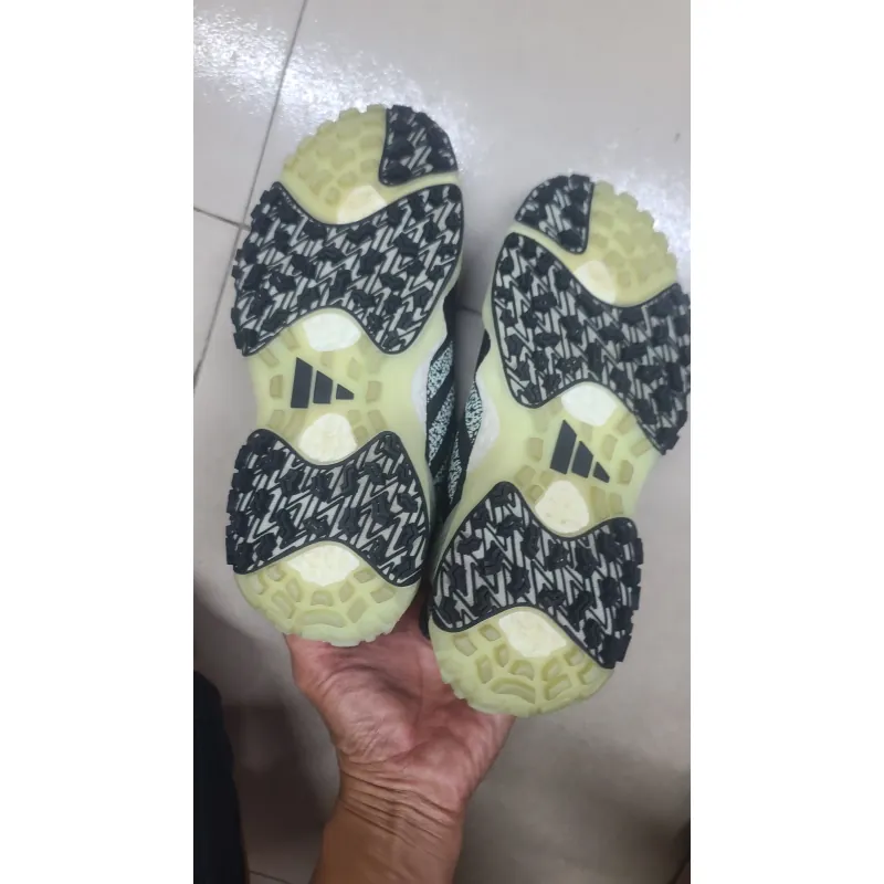 Giày đi bộ Adidas size 37.5 còn mới 786972
