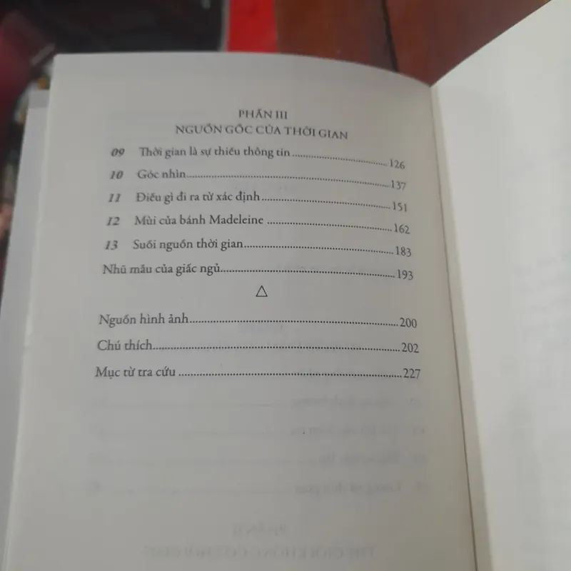 Carlo Rovelli - TRẬT TỰ THỜI GIAN 569923