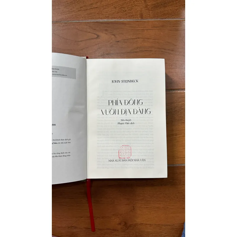 Phía Đông Vườn Địa Đàng 745086