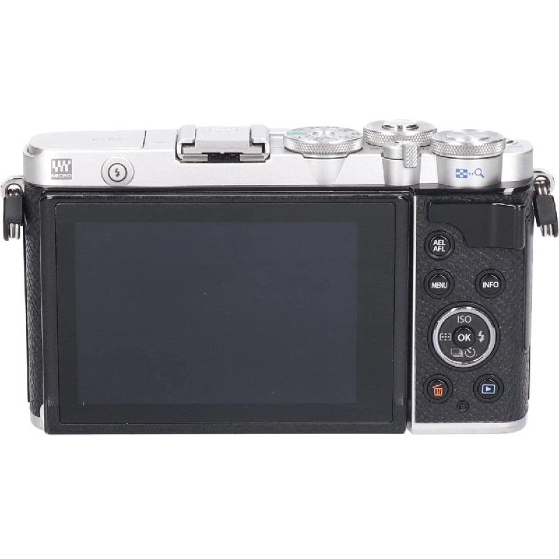 Ｅ－Ｐ７ - Hàng hiệu Authentic 880100